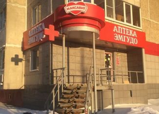 Сдам торговую площадь, 15 м2, Йошкар-Ола, улица Петрова, 8, микрорайон Юбилейный