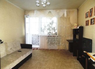 Продажа 3-комнатной квартиры, 61 м2, Оренбургская область, улица Ткачёва, 81