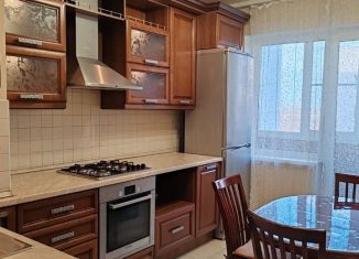 Продаю трехкомнатную квартиру, 66.5 м2, Новгородская область, проспект Александра Корсунова, 40к4