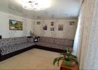 Продается четырехкомнатная квартира, 79.3 м2, село Ермолаево, проспект Мира, 9