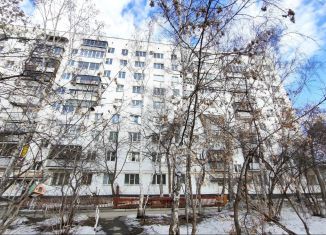1-комнатная квартира на продажу, 33 м2, Свердловская область, Шефская улица, 85