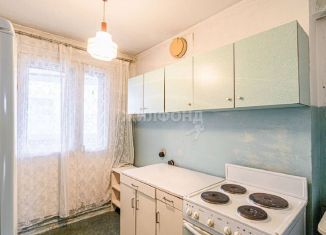 Продаю 1-комнатную квартиру, 32.4 м2, Новосибирск, метро Студенческая, Широкая улица, 117