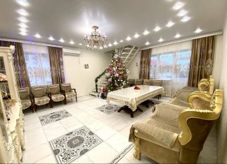 Продается 5-комнатная квартира, 340 м2, Краснодарский край, улица Алексея Губрия, 10