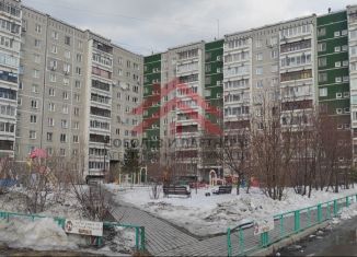 Продается 2-комнатная квартира, 47.8 м2, Екатеринбург, Родонитовая улица, 25, метро Чкаловская