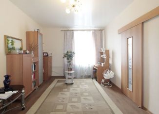 Продам 3-комнатную квартиру, 53 м2, Свердловская область, улица Карла Маркса, 83