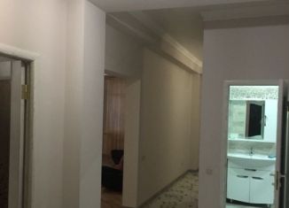 Сдам 2-комнатную квартиру, 83 м2, Махачкала, 3-я Дачная улица