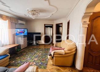 Продается трехкомнатная квартира, 65 м2, Московская область, Красногорское шоссе, 2