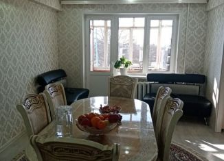 Продам трехкомнатную квартиру, 55 м2, Новомосковск, улица Космонавтов, 31