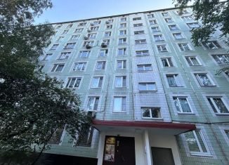 Продажа трехкомнатной квартиры, 58.7 м2, Москва, район Строгино, улица Исаковского, 10к1