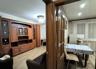 Сдается 2-ком. квартира, 50 м2, Белгородская область, улица Кривошеина, 1