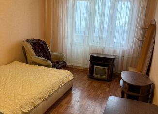 Сдается 1-ком. квартира, 38 м2, Курск, проспект Вячеслава Клыкова, 15, Центральный округ