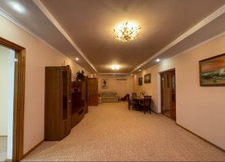 Продажа дома, 300 м2, село Урожайное, улица Гагарина