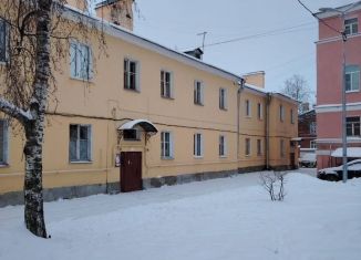Продам комнату, 14 м2, Петергоф, Петергофская улица, 7/2