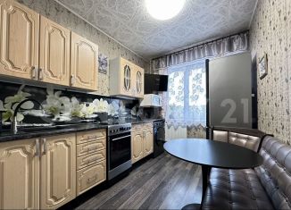 2-ком. квартира на продажу, 48 м2, Санкт-Петербург, метро Ленинский проспект, улица Маршала Казакова, 28к1