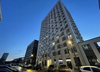 Трехкомнатная квартира в аренду, 51 м2, Москва, Варшавское шоссе, 284к2, станция Щербинка