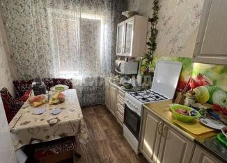 Продам трехкомнатную квартиру, 70 м2, Астрахань, Бульварная улица, 8