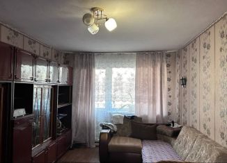 Продам 2-ком. квартиру, 45.4 м2, Осинники, улица Революции, 17