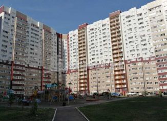 Продажа однокомнатной квартиры, 46.7 м2, Оренбург, улица Фронтовиков, 8/3