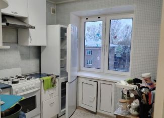 Продается 2-комнатная квартира, 43.3 м2, Ишимбай, улица Гагарина, 86