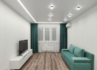Сдаю в аренду 2-комнатную квартиру, 62 м2, Чебоксары, Солнечный бульвар, 40