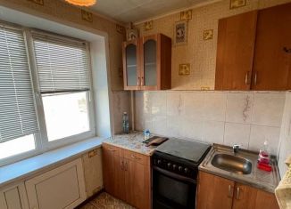 Продажа 3-комнатной квартиры, 60 м2, Балаково, улица Ленина, 117