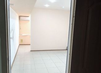 Сдам помещение свободного назначения, 18 м2, Краснодар, улица им. Байбакова Н.К., 4, микрорайон Московский