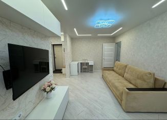 Сдаю двухкомнатную квартиру, 44 м2, Киров, улица Ленина, 150