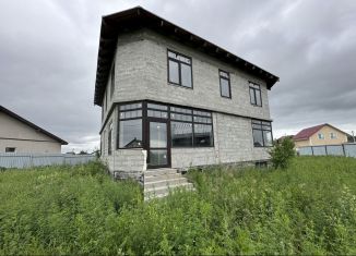 Продам коттедж, 351.9 м2, посёлок Прохладный, Цветочная улица, 18