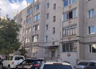 Продается трехкомнатная квартира, 59 м2, Балашов, улица Фридриха Энгельса, 26