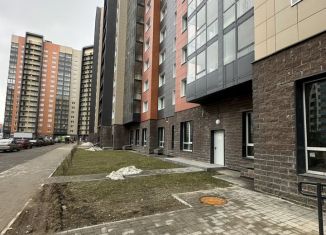 Продаю квартиру студию, 32.2 м2, Мурино, улица Шувалова, 28