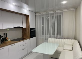 Продажа 1-ком. квартиры, 40 м2, Марий Эл, улица Дмитрия Средина, 9А