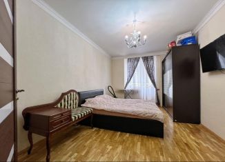 Сдаю в аренду четырехкомнатную квартиру, 125 м2, Свердловская область, улица Радищева, 33