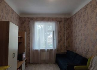 Сдается в аренду комната, 20 м2, Лиски, улица 40 лет Октября, 65