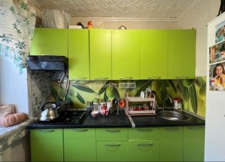 Продажа 2-ком. квартиры, 40.6 м2, Павловский Посад, улица Выставкина, 2/2