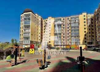 Продается 2-ком. квартира, 73.3 м2, Пятигорск, улица Адмиральского, 1А