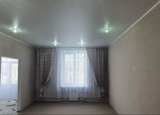 Продажа 2-комнатной квартиры, 52 м2, Челябинск, улица Мира, 38