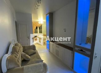 Продажа 2-ком. квартиры, 65 м2, Кохма, Ивановская улица, 73к2