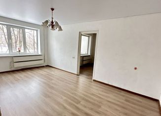 Продается трехкомнатная квартира, 58 м2, Уфа, улица Степана Злобина, 34