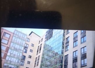 Продаю 1-комнатную квартиру, 50 м2, Абакан, Трудовая улица, 84