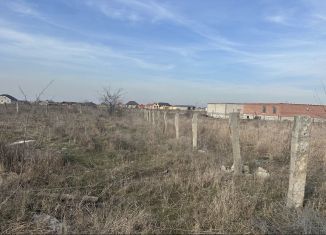 Продаю участок, 10 сот., Урус-Мартан, улица А.А. Байтамирова