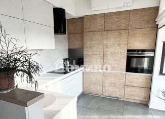 5-комнатная квартира на продажу, 117.6 м2, Тюмень, улица Максима Горького, 53, ЖК Home Sweet Home