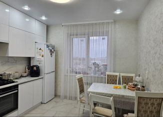 Продам двухкомнатную квартиру, 70 м2, Маркс, 5-я линия, 63А