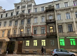 Комната на продажу, 34 м2, Санкт-Петербург, набережная реки Фонтанки, 103, муниципальный округ Сенной