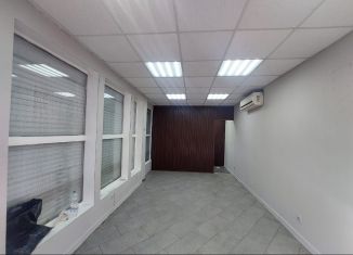 Продаю торговую площадь, 32.7 м2, Удмуртия, улица Холмогорова, 70Б