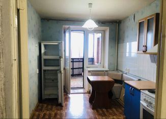 Продаю 1-комнатную квартиру, 37.7 м2, Лесной, улица Мира, 15