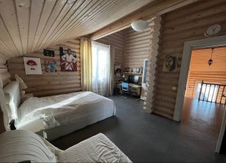 Продаю дом, 220 м2, Павловск, улица 8-я Линия