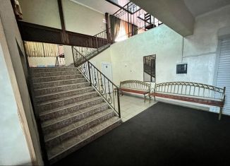 Сдам в аренду помещение свободного назначения, 300 м2, Гулькевичи, улица Короткова, 154А