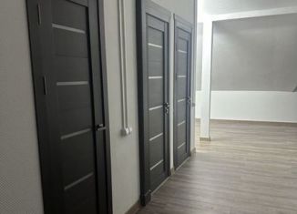 Сдается в аренду торговая площадь, 24 м2, Ачинск, 4-й микрорайон, 14А