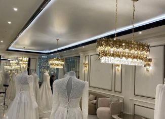 Сдам торговую площадь, 300 м2, Махачкала, улица Коркмасова, 79, Советский внутригородской район