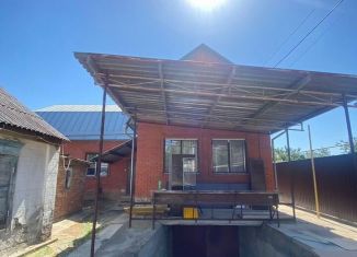 Дом на продажу, 300 м2, Усть-Лабинск, улица Карла Маркса, 4